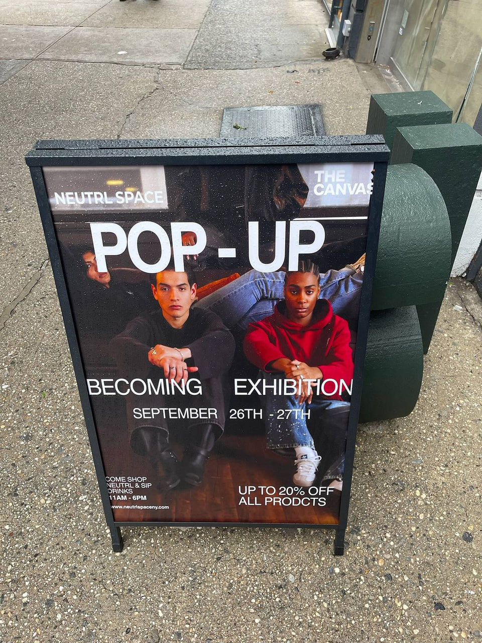 Becoming event photograph 13